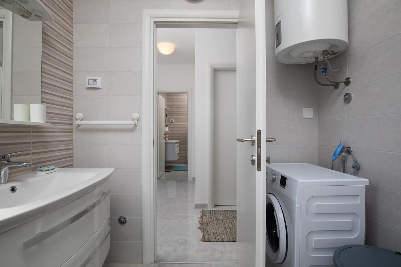 Apartments Jan&Enzo Медулин Екстериор снимка