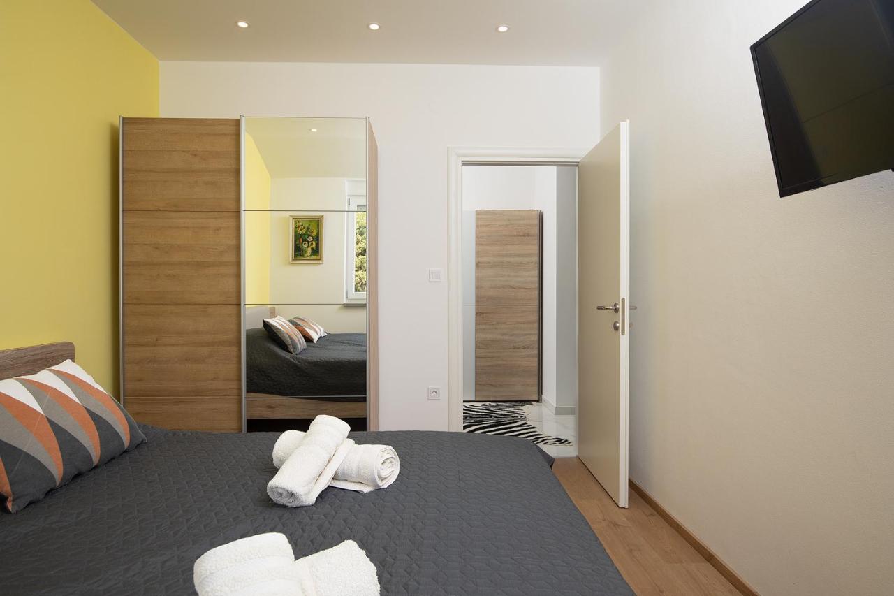 Apartments Jan&Enzo Медулин Екстериор снимка