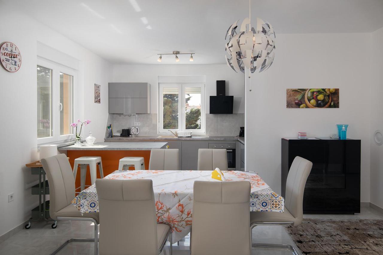 Apartments Jan&Enzo Медулин Екстериор снимка